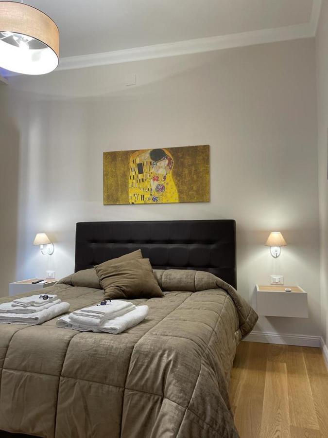 Luxury Apartament'S Celso Palermo Bagian luar foto
