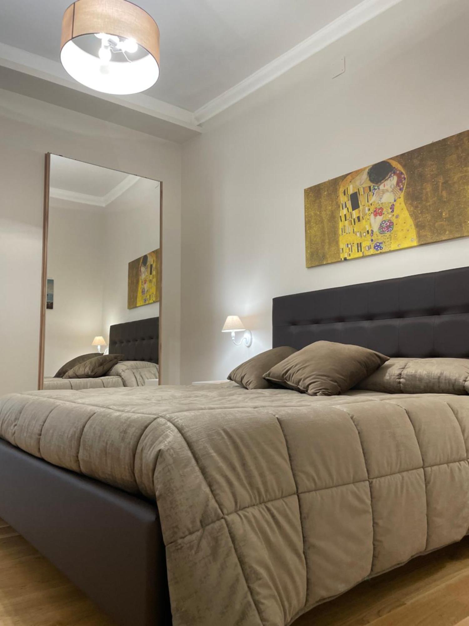 Luxury Apartament'S Celso Palermo Bagian luar foto